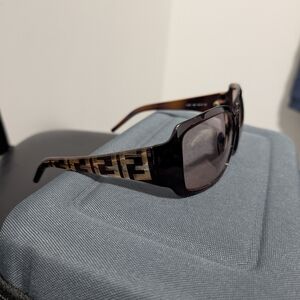 Fendi Black and Tan Designer Sunglasses